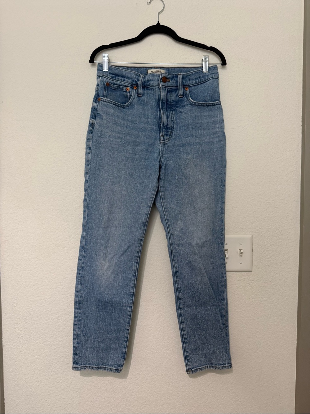 Madewell Perfect Vintage Straight-Leg Jeans in Light Blue Denim